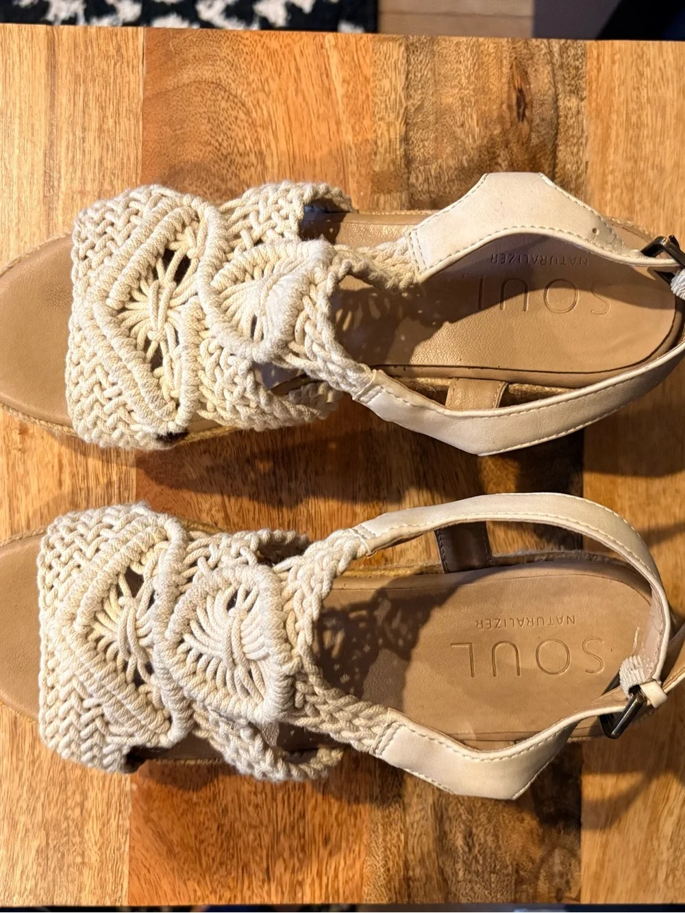 Soul Naturalizer Oasis Macrame Crochet Wedge Sandals 9